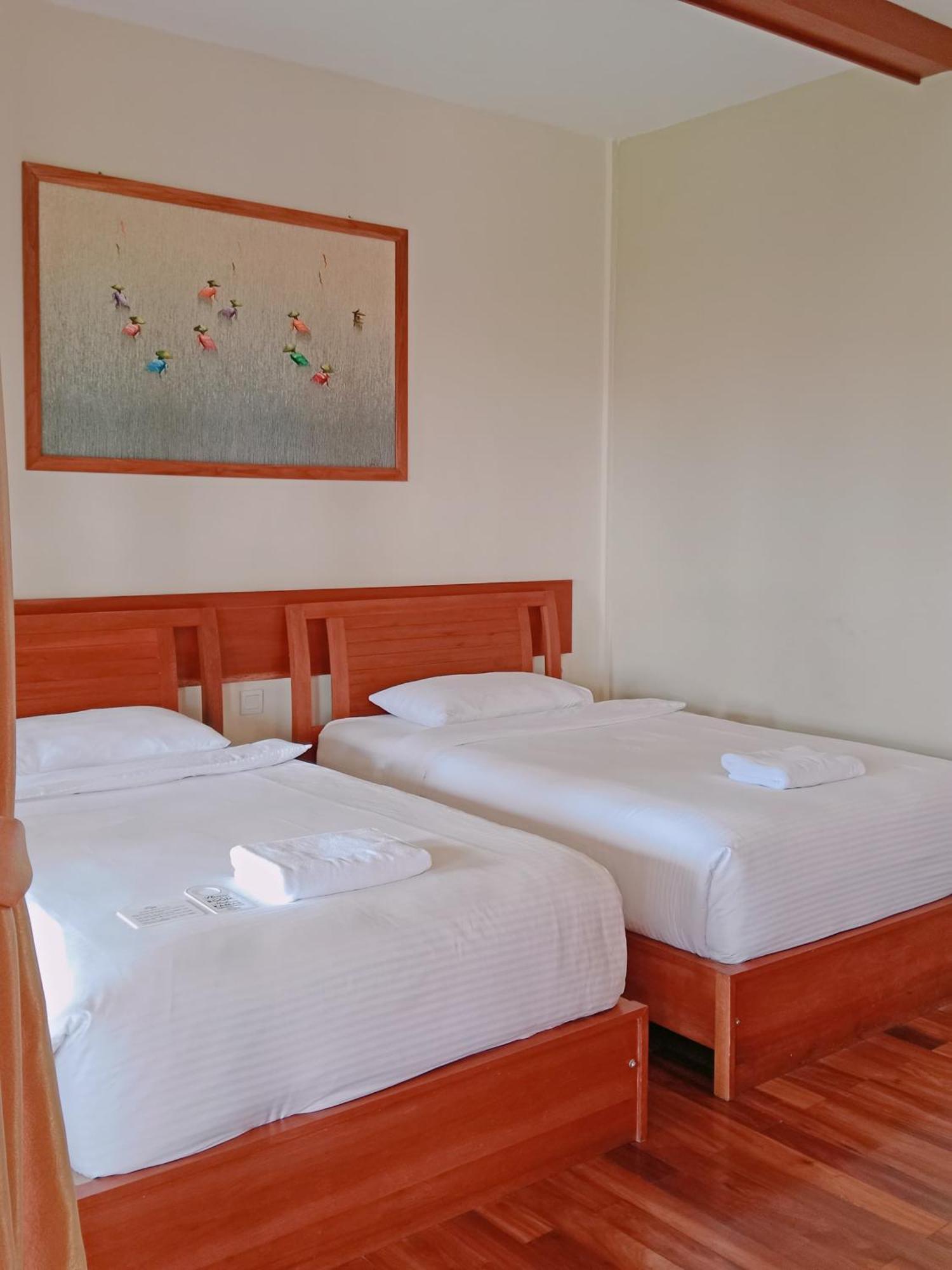 Spring Hill Hotel Ruteng Kültér fotó